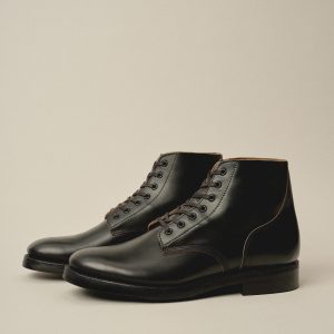Black Chromexcel Boondocker Boot