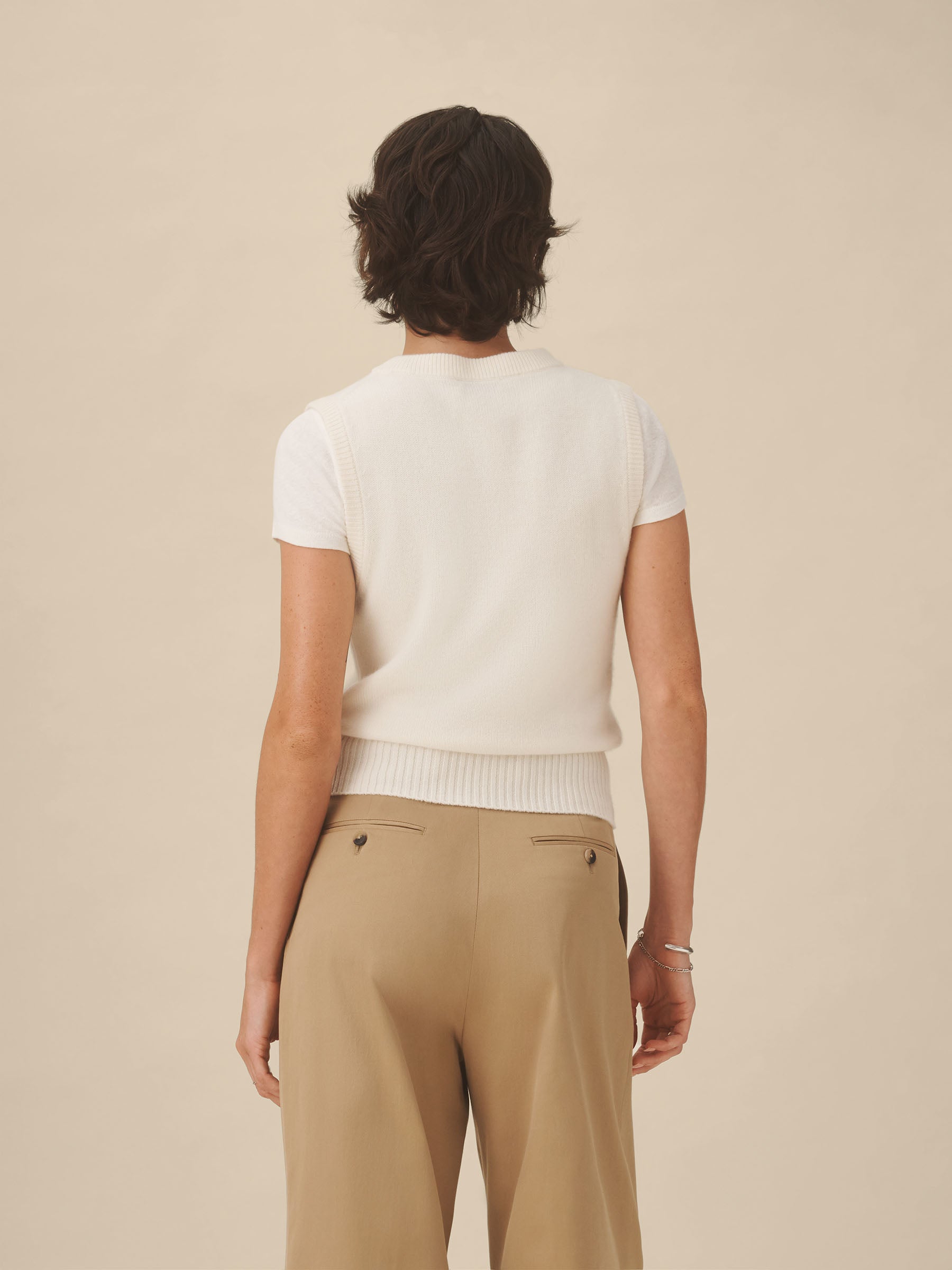 Natural California Cashmere Shrunken Vest - Image 6