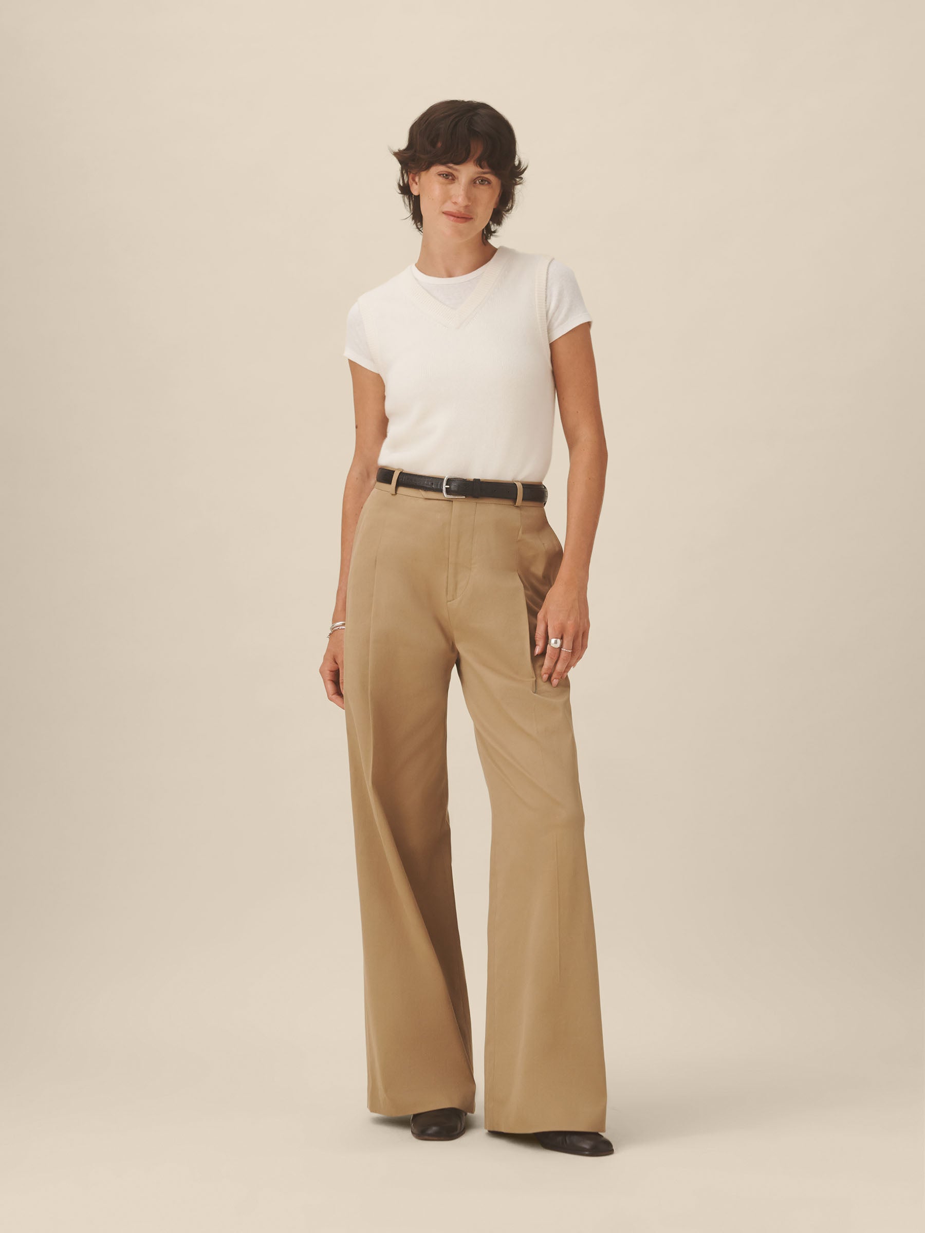 Natural California Cashmere Shrunken Vest - Image 4