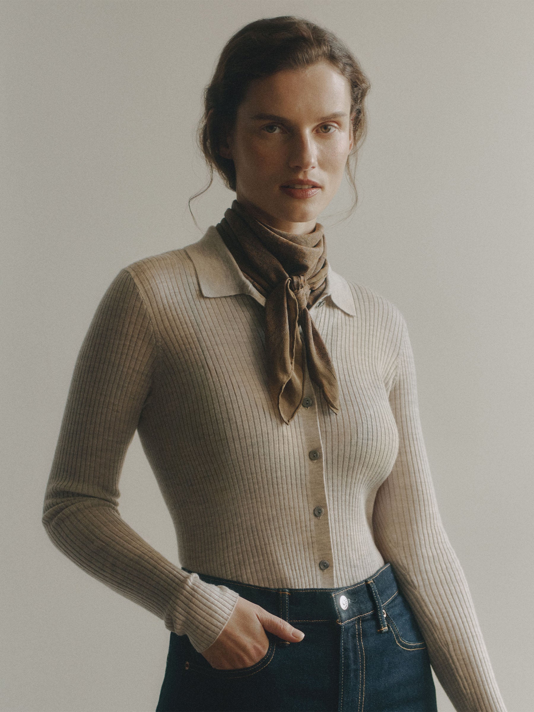 Heather Oat Featherweight Silk Cashmere Collared Cardigan - Image 2
